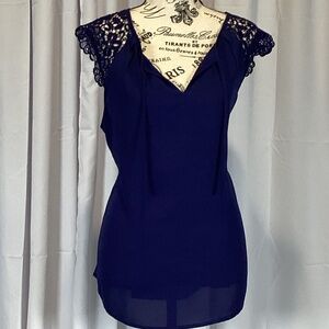 461. Express Navy Blue Blouse NWOT Size Large